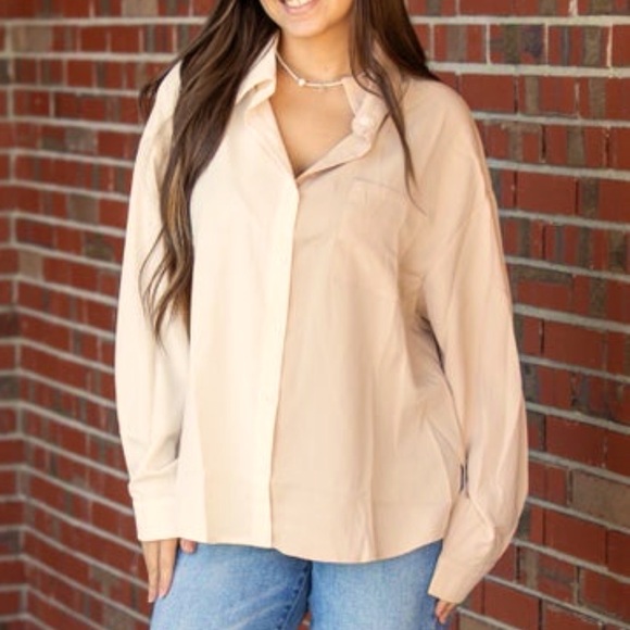 Andrew by Unit Beige and Tan Sided Button Down Long Sleeve Blouse - Picture 5 of 9